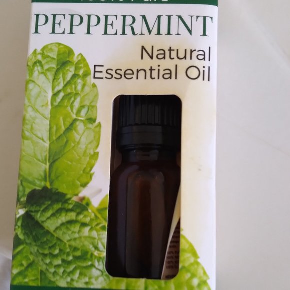 UNOPENED SEALED PEPPERMINT ESSENTIAL OIL - Picture 1 of 3